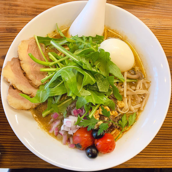 「鹿骨ジビエSP醤油白湯らぁ麺」@下北澤 Ramen KUWAJIMA.の写真