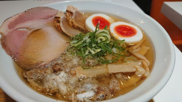 「油かすそば  800円」@麺とかき氷 ドギャン 谷四店の写真