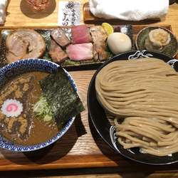 つけ麺大、全部乗せトッピング