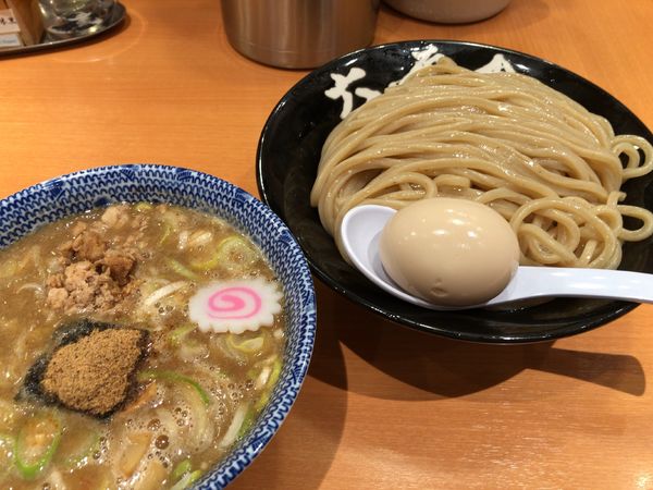 「特製つけめん」@六厘舎の写真