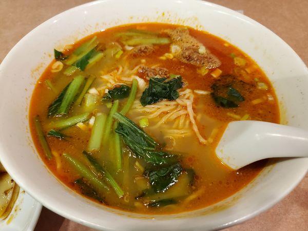 「担々麺」@龍門 本館の写真