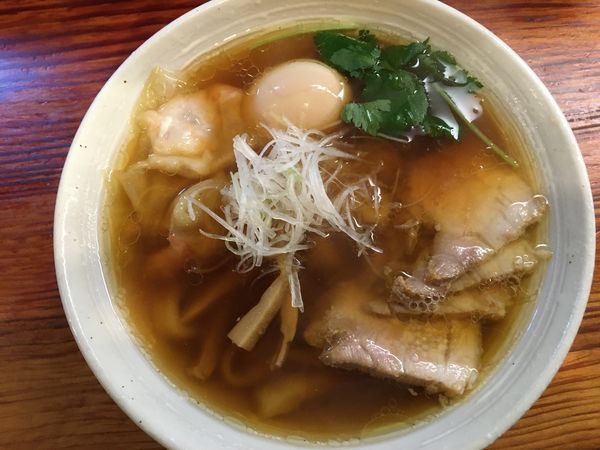 「【限定】塩醤油ミックスらーめん」@純手打ち 麺と未来の写真