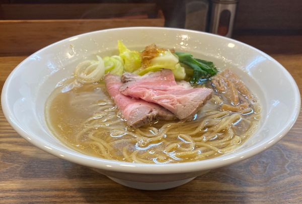 「鯛とあさりだしの塩らぁめん880円」@らぁめん山と樹の写真