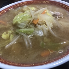 月美食堂の画像