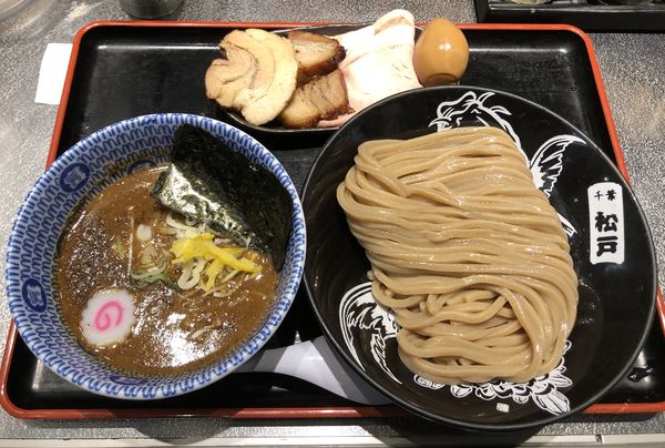 「濃厚つけめん 並 +柏幻霜ポーク 全部乗せ」@松戸富田麺絆の写真