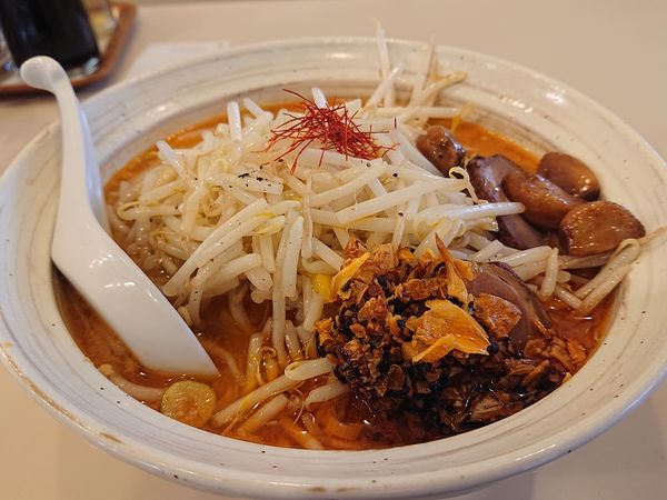 「もやしニンニク辛麺(点心セット)」@大勝軒 代々木上原店の写真