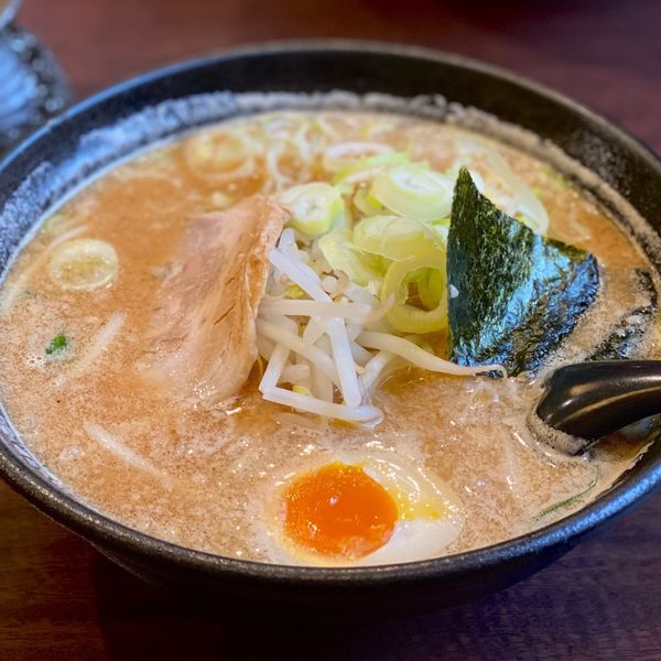 「味噌ラーメン　半麺　830」@麺や 陽空の写真