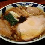 「特製中華そば（１０００円）」@食煅 もみじの写真