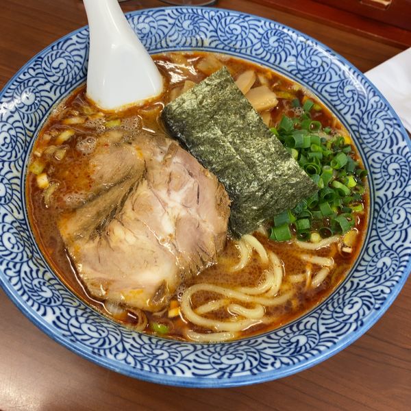「赤濃厚大門ラーメン 780円」@ちょっと美味しい中華食堂 大門の写真