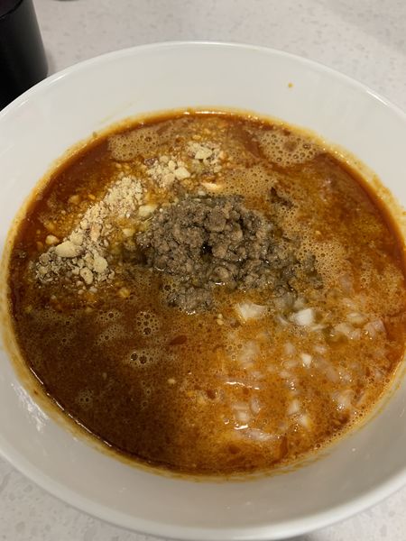 「限定　ナッツを感じる？坦々麺　辛め」@ラーメン星印の写真