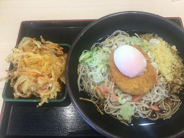 「朝そば玉子、ぶっかけ、温泉玉子+コロッケ（￥360+クーポン」@ゆで太郎 竹橋店の写真