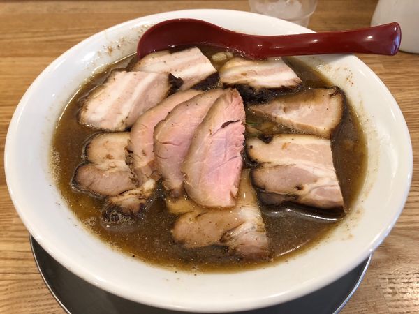 「肉そば煮干し」@麺や 七彩 八丁堀店の写真