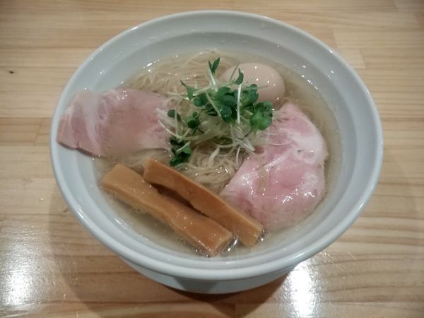 「貝だし中華そば（味玉乗せ）」@麺匠 なか巌の写真