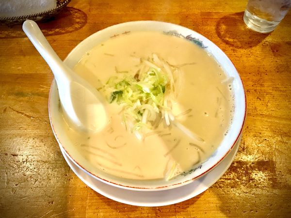 「ミルクラーメン」@ノアールの写真