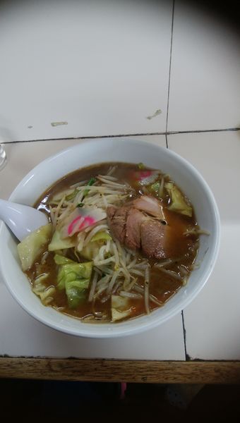 「スタミナラーメン　半麺　800円」@元祖ラーメンショップ 龍仙の写真