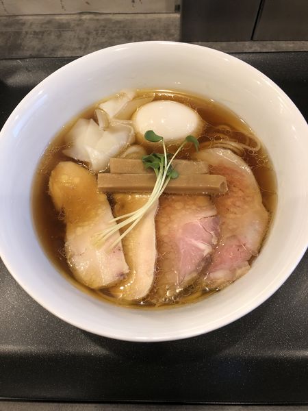 「特製鶏そば＋ミニロースト豚丼」@らぁ麺 やまぐちの写真