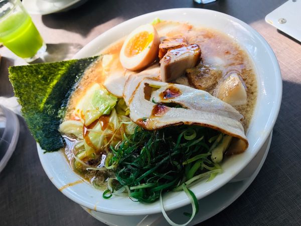 「特製きゃべとんラーメン」@きゃべとんラーメン 横浜青葉台店の写真