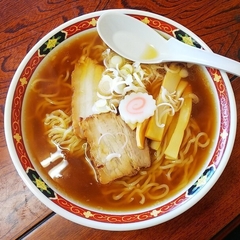 白鷹ラーメン ラーメン小舎の画像