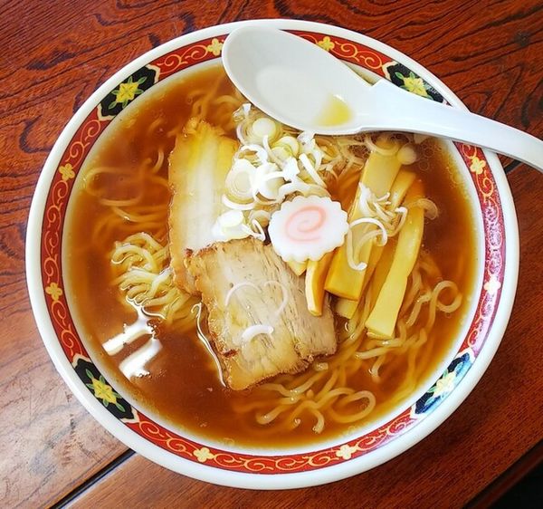 「ラーメン500円」@白鷹ラーメン ラーメン小舎の写真