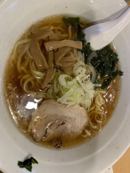 「醤油ラーメン」@らーめん ともや 高崎店の写真