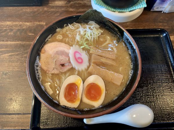 「塩 味玉らーめん　中盛」@麺処 信心の写真