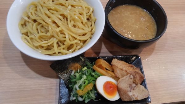 「つけ麺　大盛り」@つけ麺らーめん春樹 二俣川店の写真