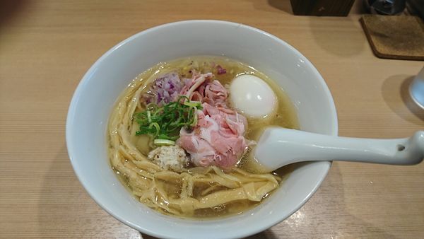 「特製らぁ麺」@らぁ麺 鳳仙花の写真