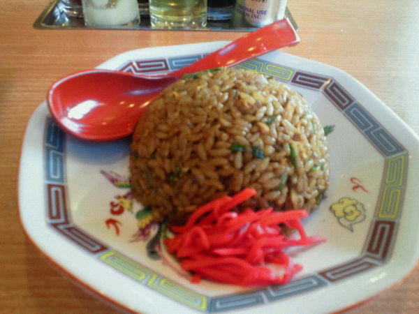 「黒半チャーハン　280円」@大志軒 福島泉店の写真