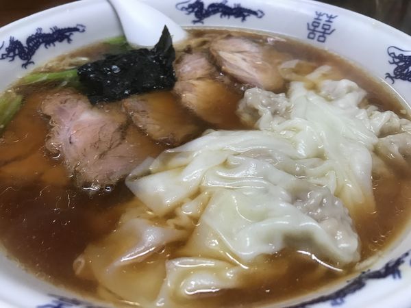 「チャーシューワンタン麺  大盛」@まるいちの写真