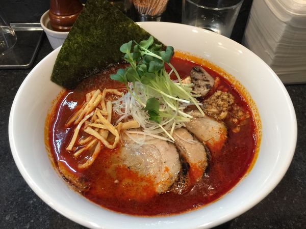 「肉辛そば」@麺屋どうげんぼうずの写真