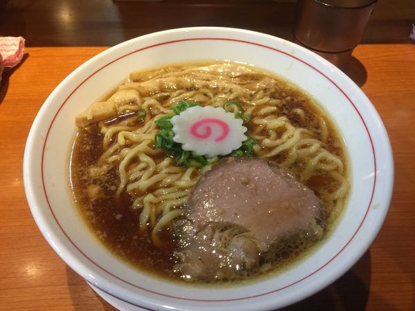 「中華そば」@横浜中華そば 維新商店の写真