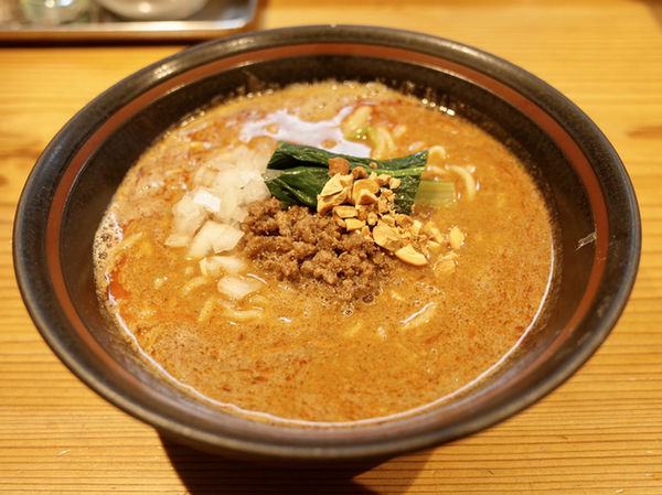 「‪濃厚にぼし担々麺…950円‬」@こだわり麺工房 たごの写真