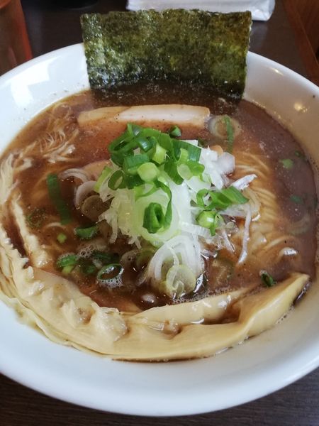 「秋刀魚中華そば（大）」@つけ麺 弥七の写真