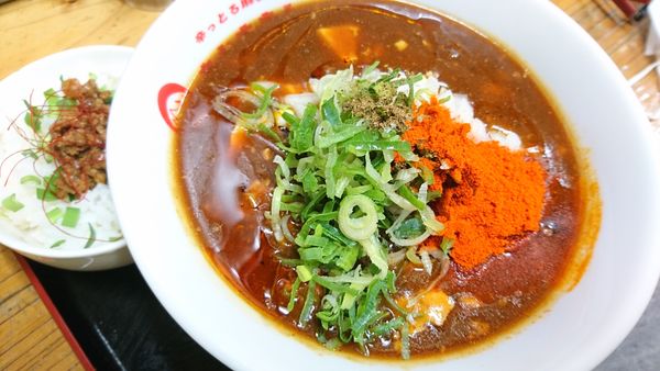 「辛っとろ麻婆麺、追い飯セット」@辛っとろ麻婆麺 あかずきんの写真