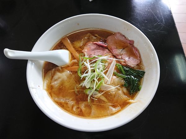 「ワンタンメン 700円」@手打 焔の写真