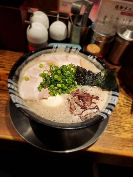 「味玉チャーシュー麺」@博多一双 博多駅東本店の写真