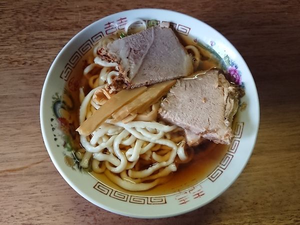 「中 700円」@丸海鳴海中華そば店の写真