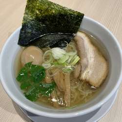 あごたし塩 770円 味玉110円