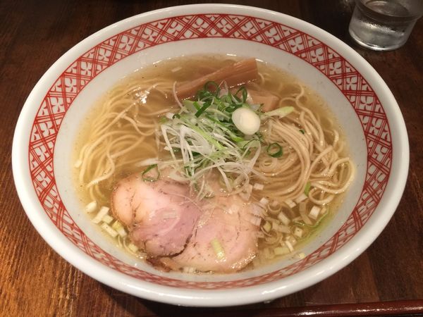 「白だしそば」@支那そば しんばの写真