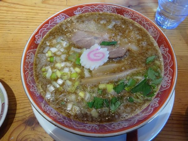 「濃厚魚介鶏そば」@ラー麺 ずんどう屋 高槻梶原店の写真