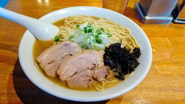 「煮干しそば大盛り780円」@中村屋総本山の写真