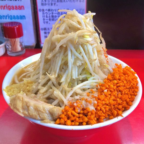 「ラーメン780円 ヤサイマシアブラショウガ辛揚げ(提供時call」@千里眼の写真