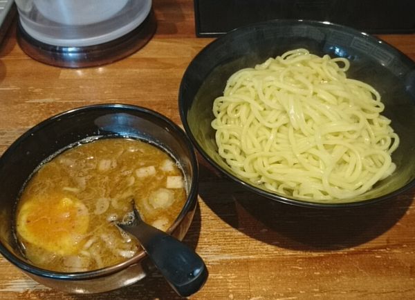 「醤油つけ麺」@HERO KINGの写真