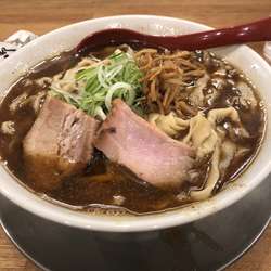 喜多方ラーメン(煮干)