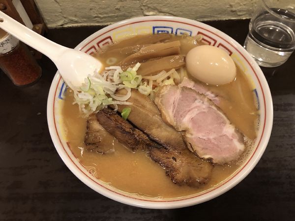 「【ゲリラ限定】札幌味噌ラーメン850円＋α」@づゅる麺 池田の写真