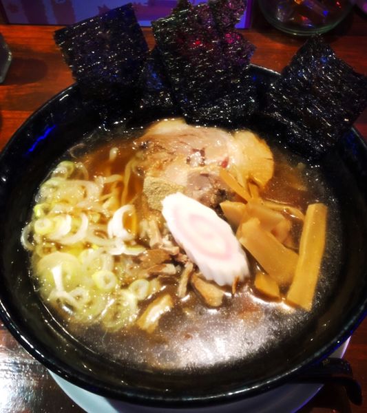 「醤油ラーメン」@遊飯家 酒舞の写真