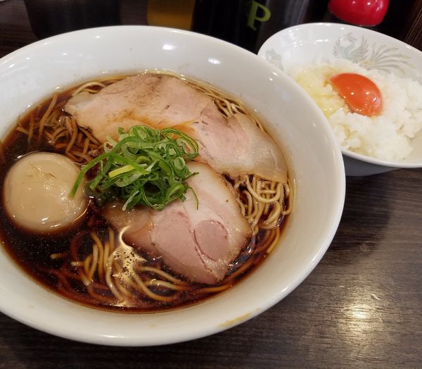 「醤油ラーメン¥680+味玉¥100+お昼のご飯¥120」@かしわぎの写真