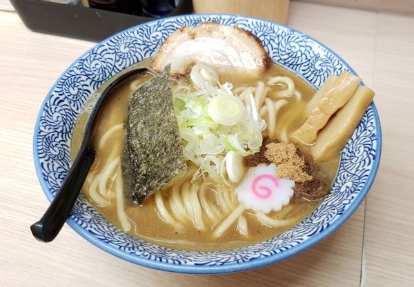 「中華そば　830円」@狼煙 大宮店の写真