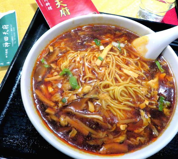 「酸辣麺（750円）」@神田 天府の写真