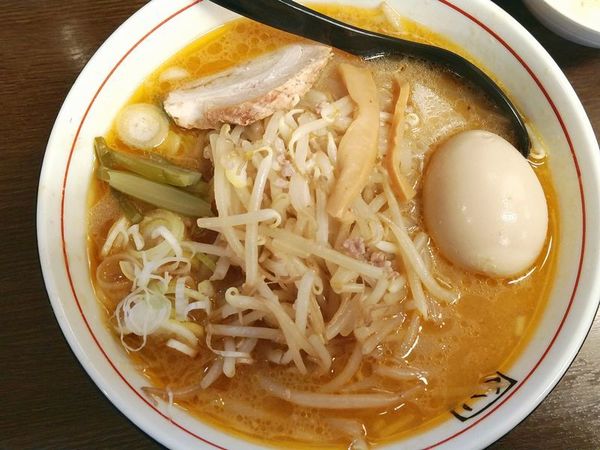 「味噌らーめん＋味付煮玉子」@らーめん喰心坊の写真